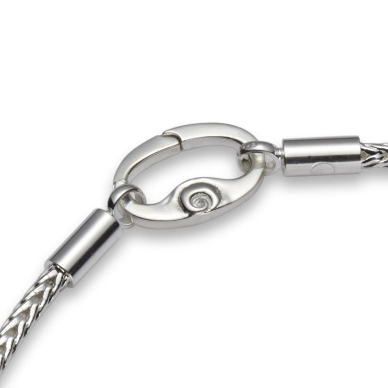 Sterling silver Nalu Clasp fastener.