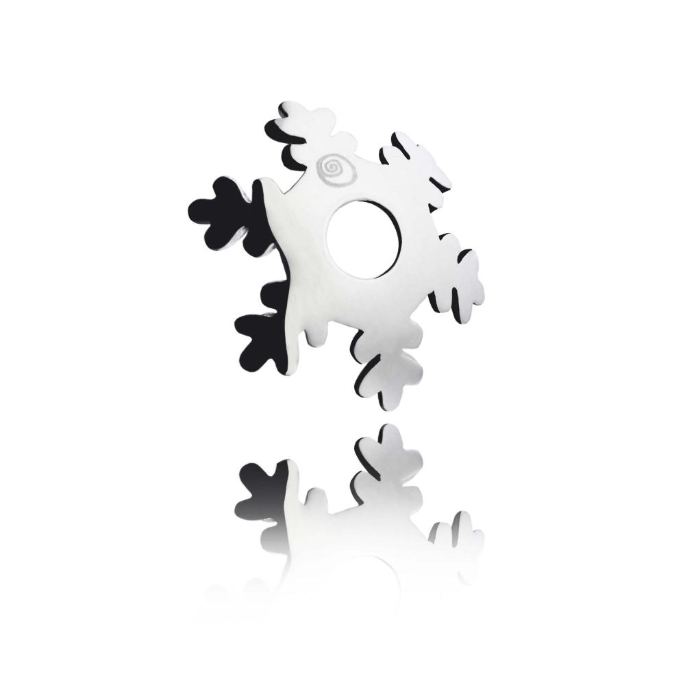 Silver snow flake toggle.