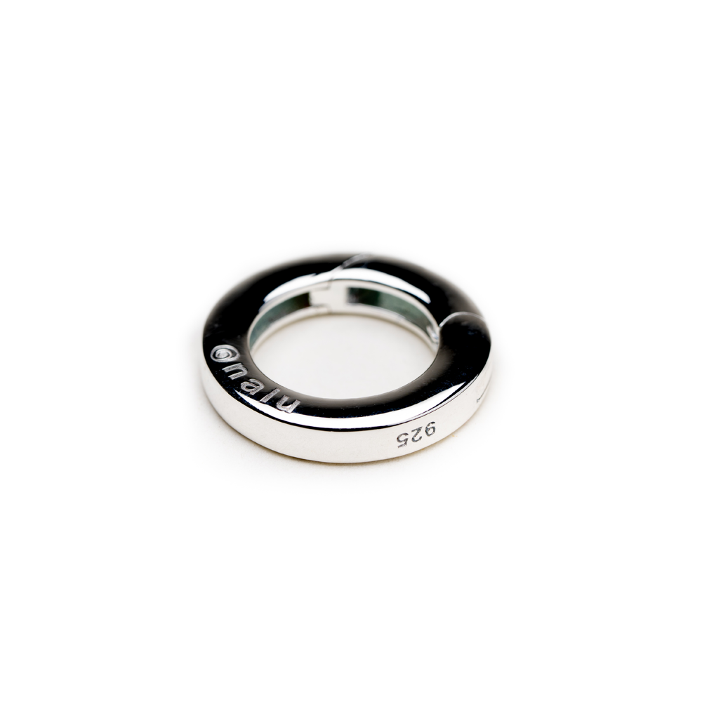 Sterling silver Nalu jewellery fastener.