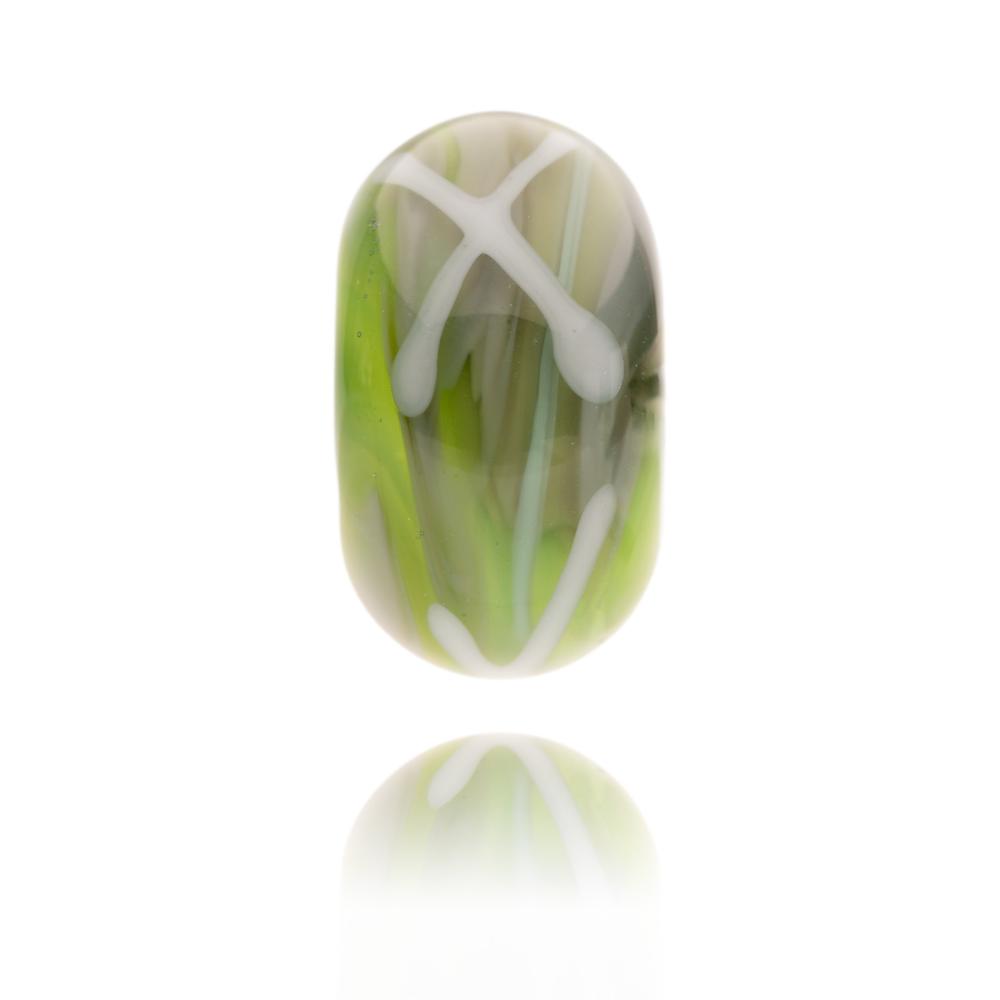 Green, grey and white swirling glass bead representing the Broad National park in the UK.